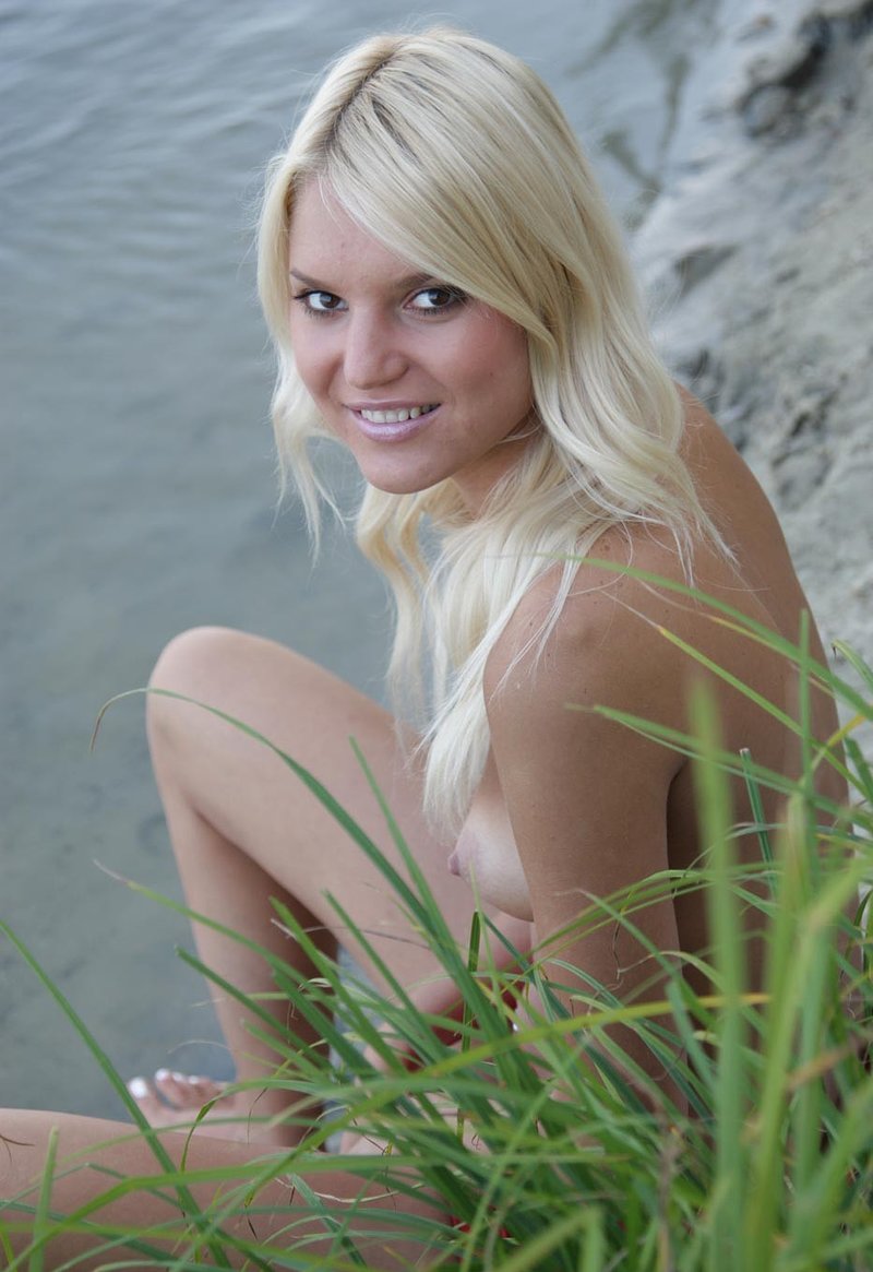 Ольга, 18 лет, 3 размер груди